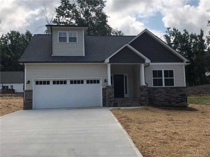 1419 Independence Sq, Kannapolis, NC 28081