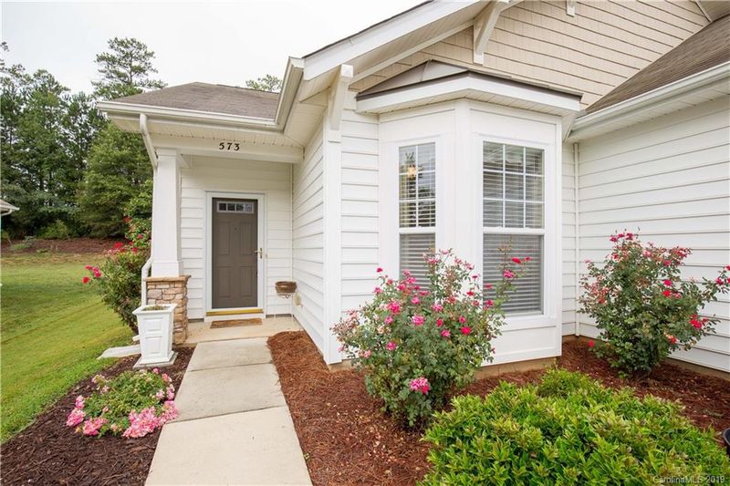 573 Sugar Tree Dr, Rock Hill, SC 29732