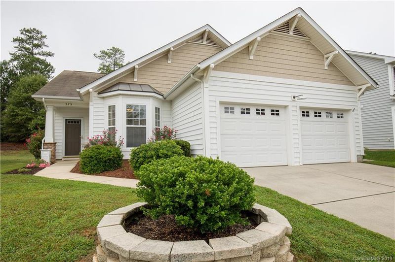 573 Sugar Tree Dr, Rock Hill, SC 29732