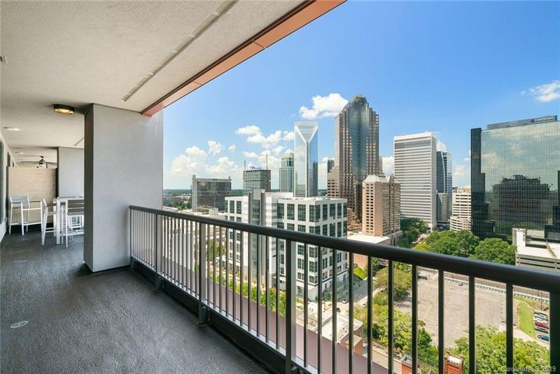 222 S Caldwell St #1908, Charlotte, NC 28202