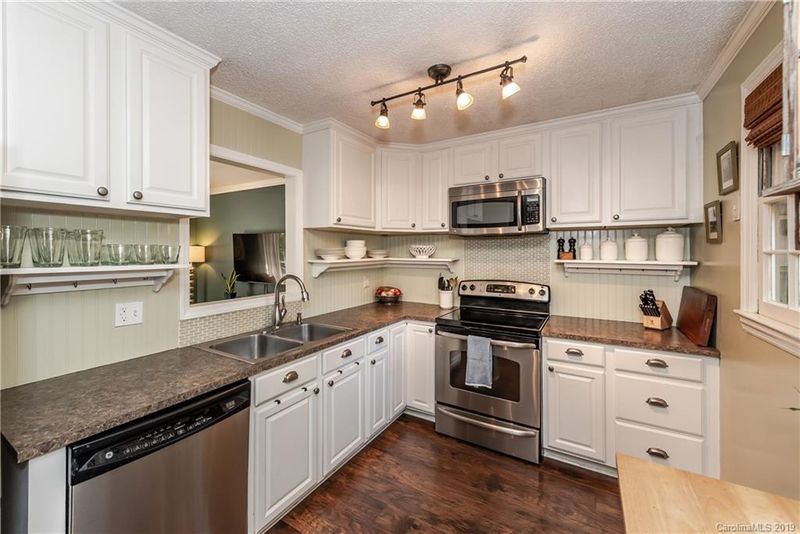 5000 White Oak Rd, Charlotte, NC 28210