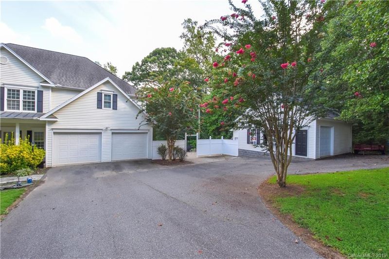 4905 Fenwick Pl, Concord, NC 28025