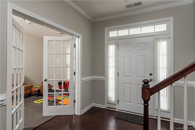 2004 Henslow Trl, Tega Cay, SC 29708