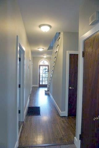 120 2nd Ave NE, Hickory, NC 28601