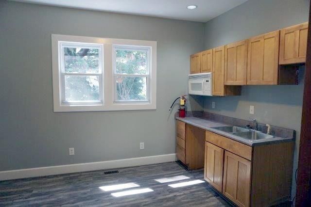 120 2nd Ave NE, Hickory, NC 28601