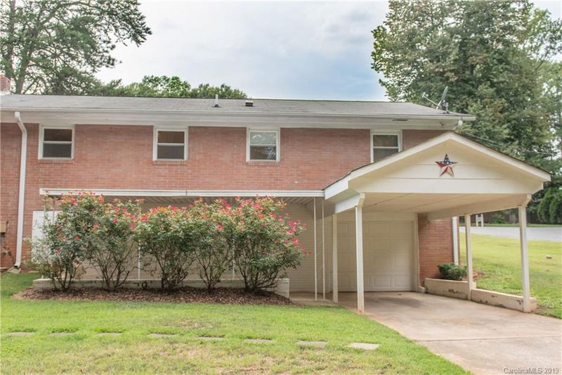 540 Downey Pl, Gastonia, NC 28054