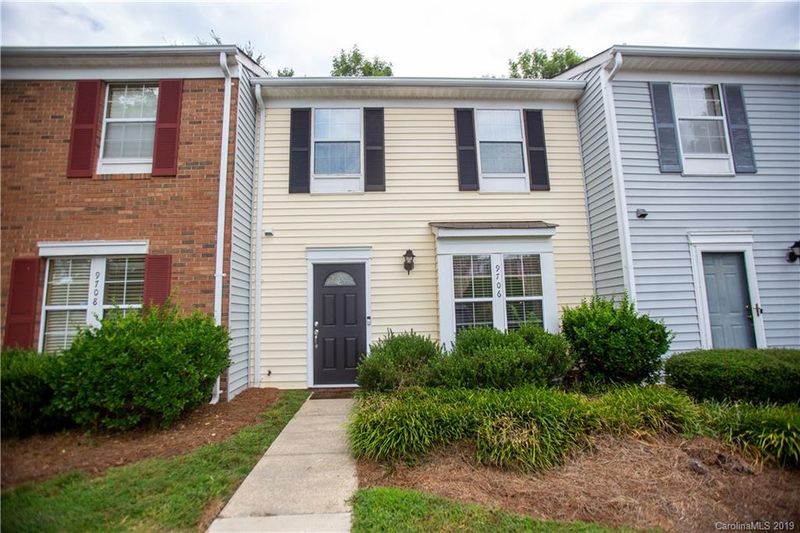 9706 Old Gate Dr #129, Matthews, NC 28105