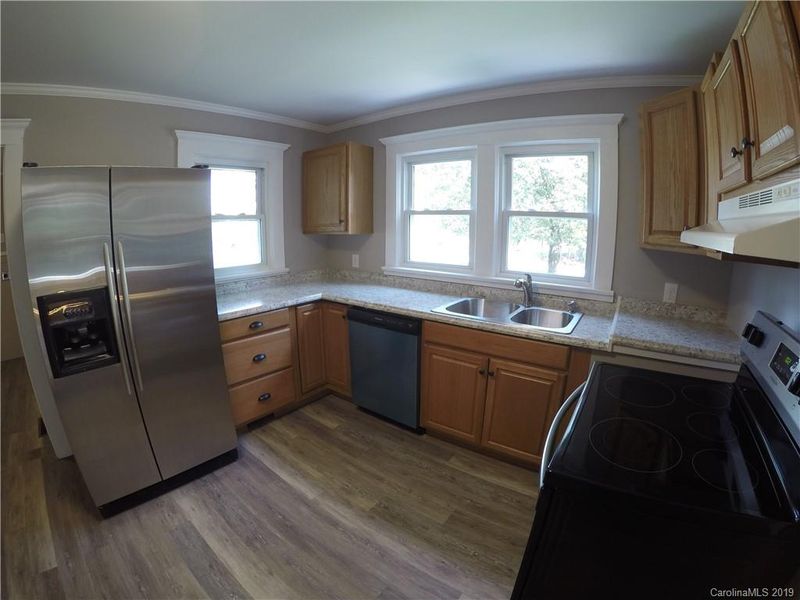 1016 Conover Blvd W, Conover, NC 28658