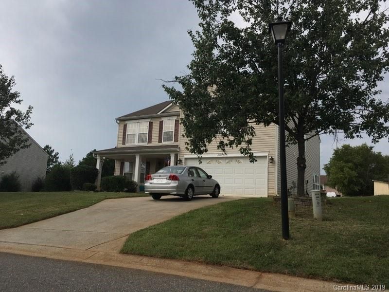 2108 Drewman Pl, Clover, SC 29710