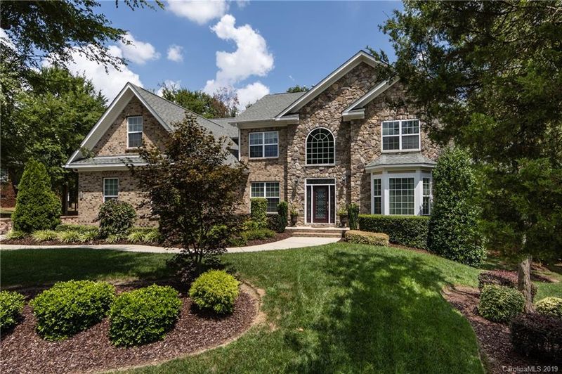 12400 Headquarters Farm Rd, Charlotte, NC 28262