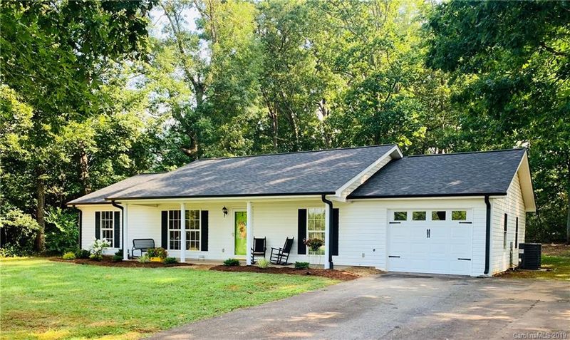 4250 Olivers Cross Rd, Maiden, NC 28650