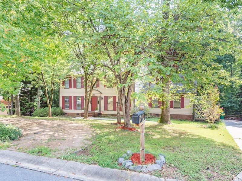 432 Blue Rock Dr, Charlotte, NC 28213