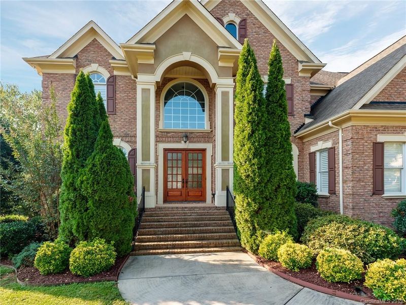 4006 Quintessa Dr, Matthews, NC 28104