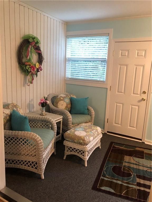 1413 19th Ave NE, Hickory, NC 28601