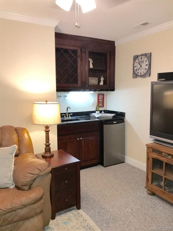 2910 Angela Ct, Gastonia, NC 28056