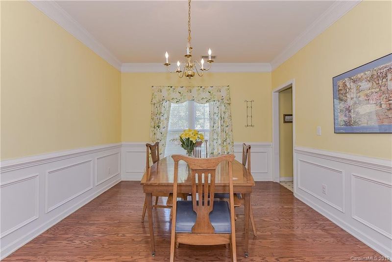 3435 Fairfax Woods Dr, Matthews, NC 28104