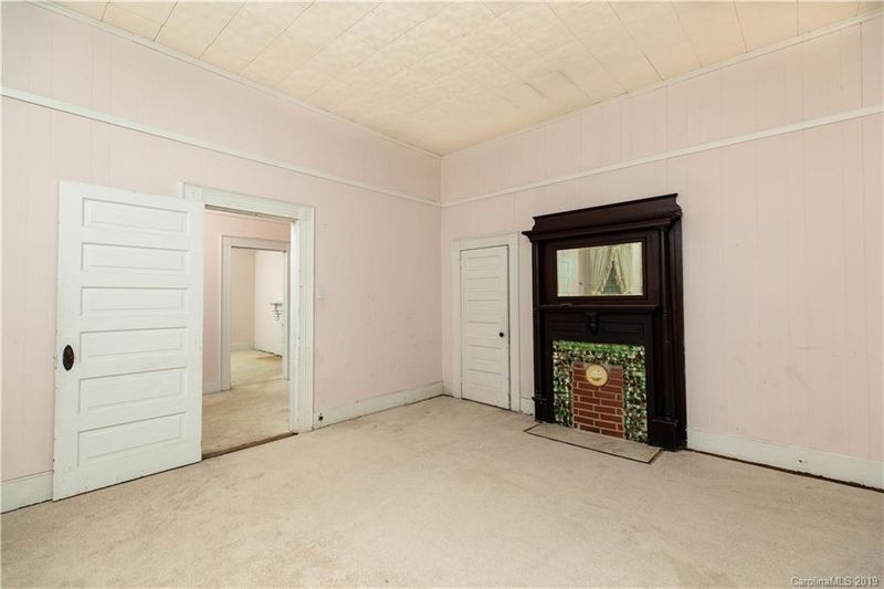 127 Lancaster St, Chester, SC 29706