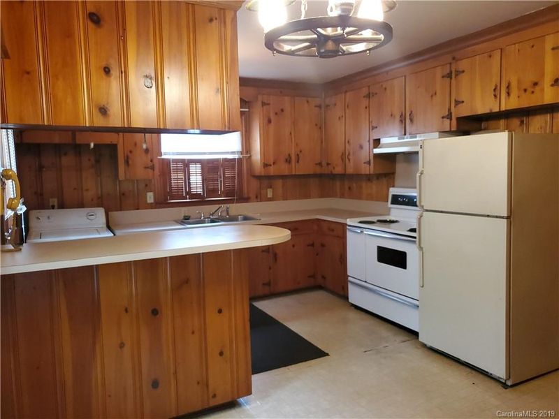 1030 Interurban Ave, Charlotte, NC 28208
