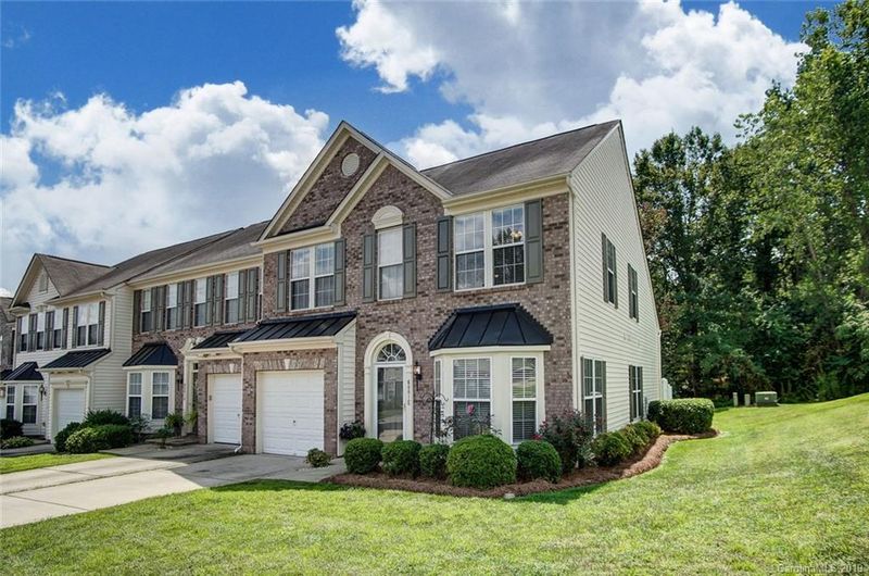6001 Boathouse Ln #E, Cramerton, NC 28032