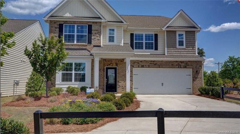 122 Falls Cove Dr #45, Troutman, NC 28166