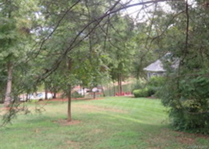 116 Wild Harbor Rd, Mooresville, NC 28117