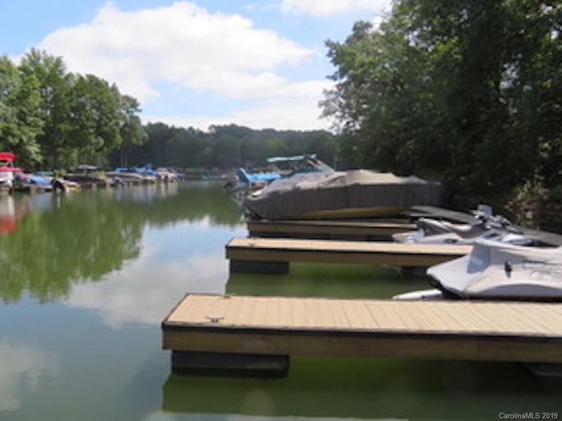 116 Wild Harbor Rd, Mooresville, NC 28117