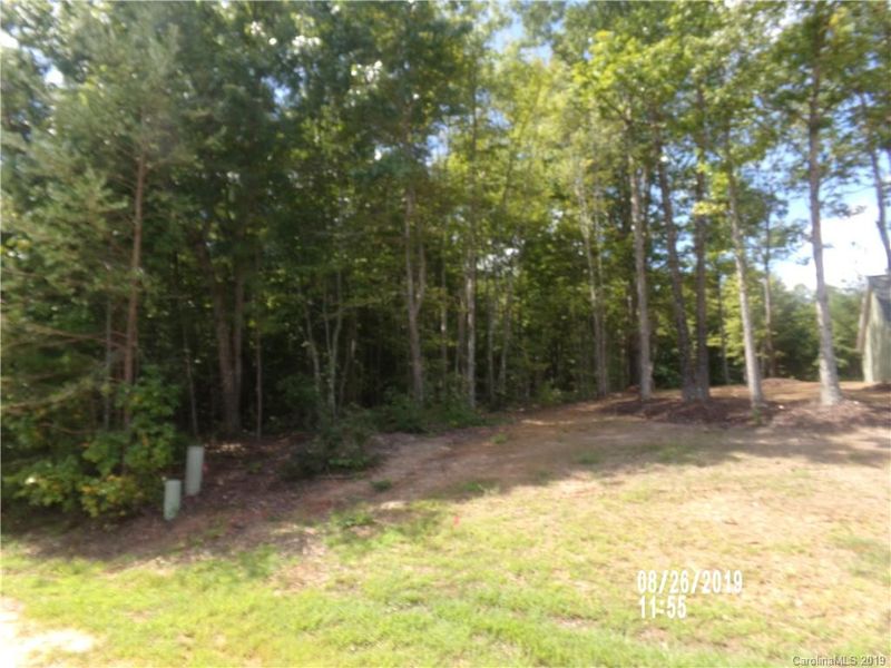 2005 Lynmore Dr #4, Sherrills Ford, NC 28673