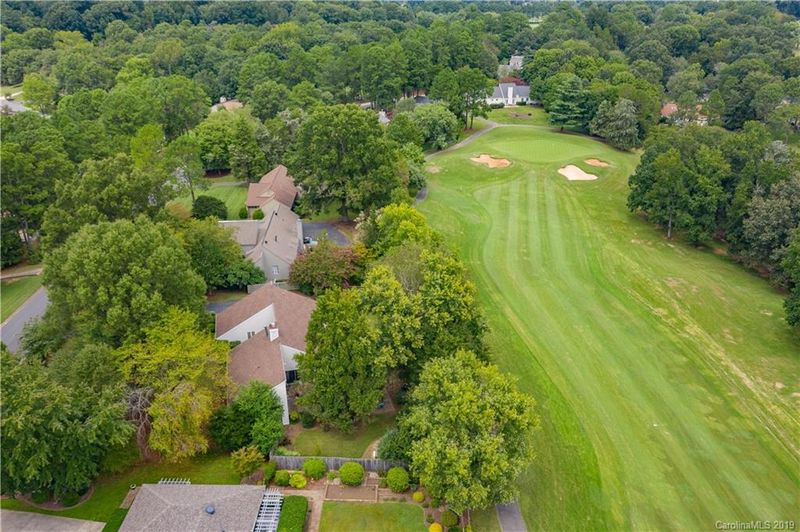 4231 Rounding Run Rd, Charlotte, NC 28277