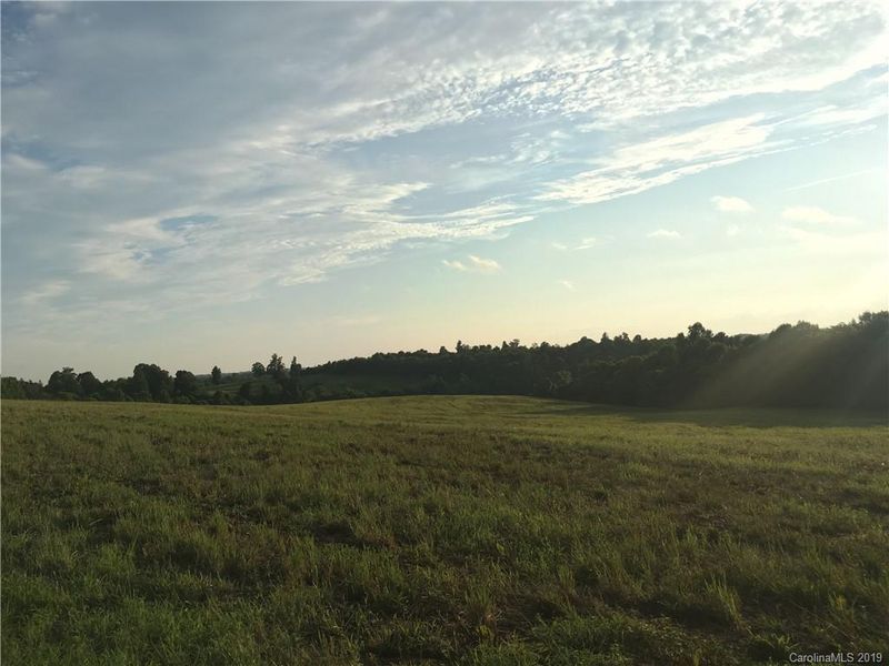 38 AC Autumn Rd, Harmony, NC 28634