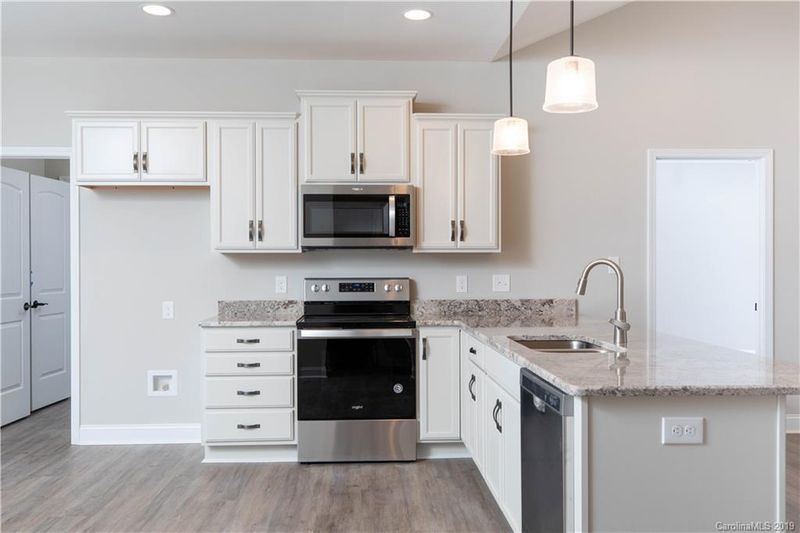 117 Fairmont St, Clover, SC 29710