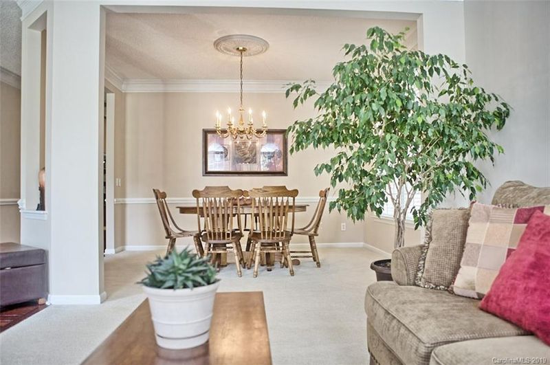 10223 Billingham Dr, Charlotte, NC 28269