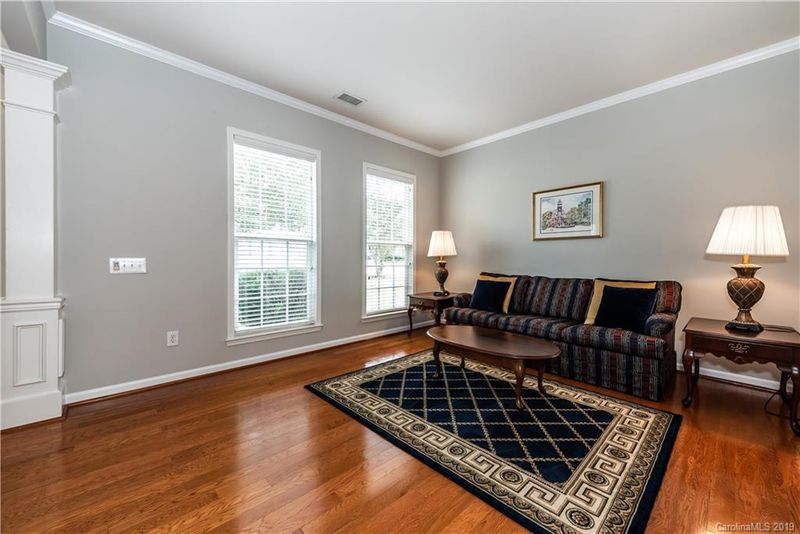 3612 Manor House Dr, Charlotte, NC 28270