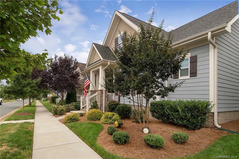 3247 Lock Erne Ave, Kannapolis, NC 28081