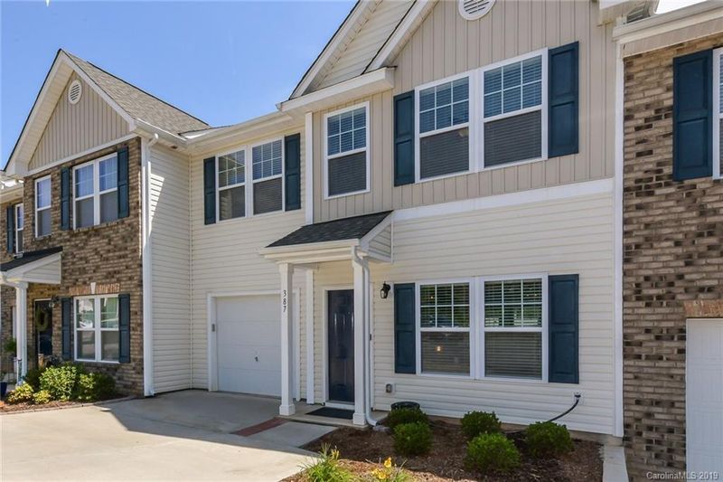 387 Battery Cir, Clover, SC 29710