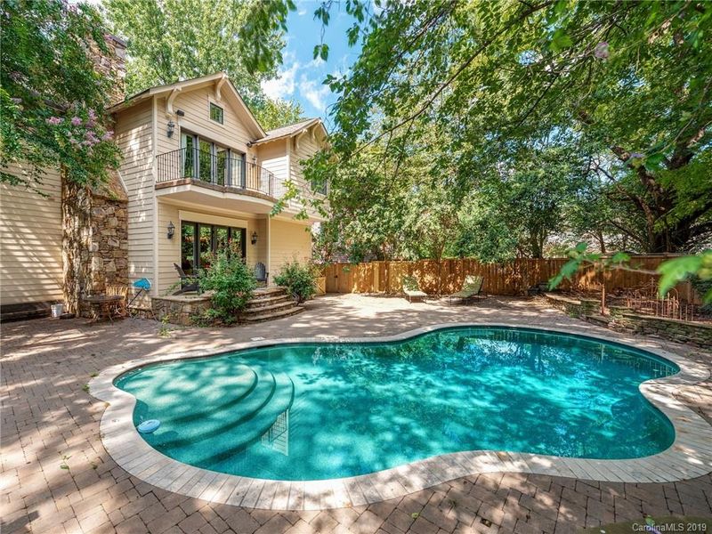 3104 N Alexander St, Charlotte, NC 28205