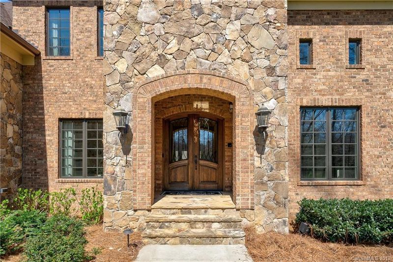 11107 Green Heron Ct, Charlotte, NC 28278