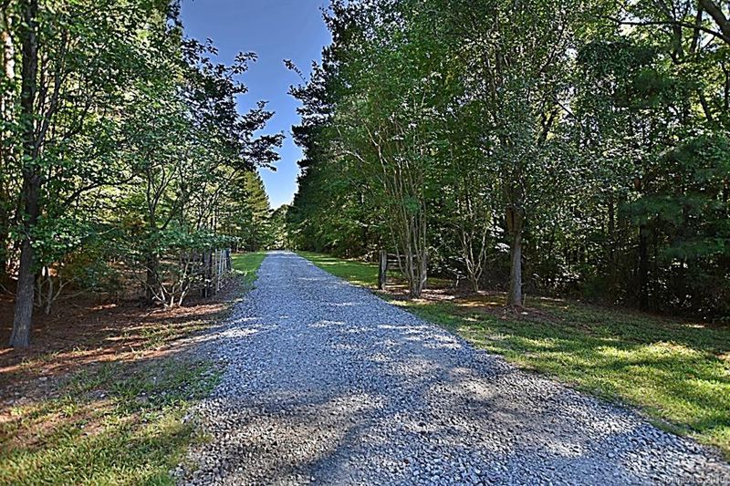 3550 Dobys Bridge Rd, Fort Mill, SC 29715