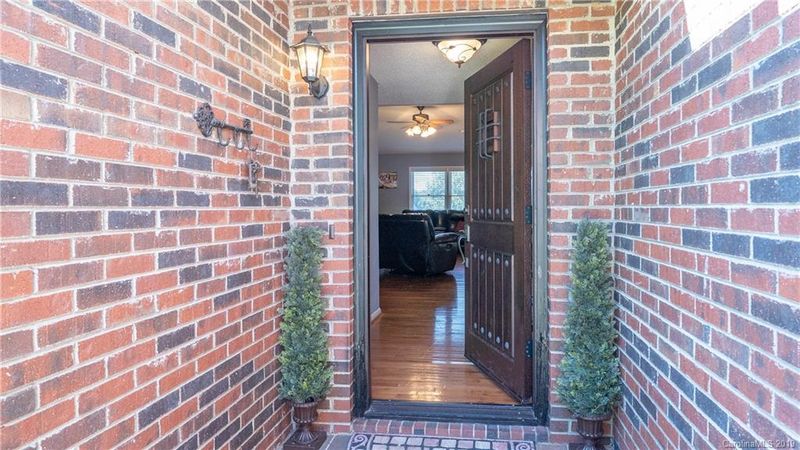 1256 Billess Ct, Lincolnton, NC 28092