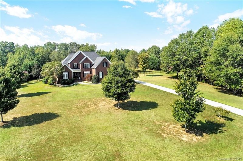 1358 Glenview Ln, Rock Hill, SC 29730