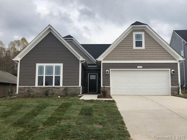 113 Fleming Dr, Statesville, NC 28677