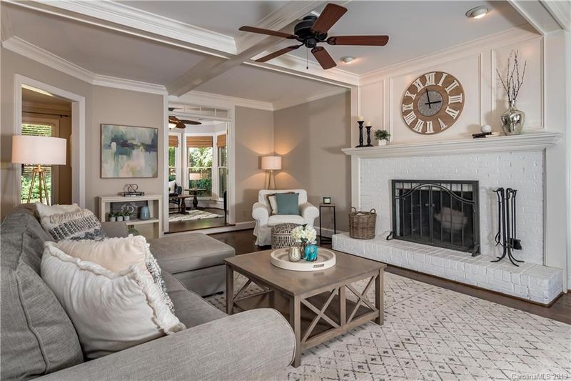 5724 Providence Glen Rd, Charlotte, NC 28270