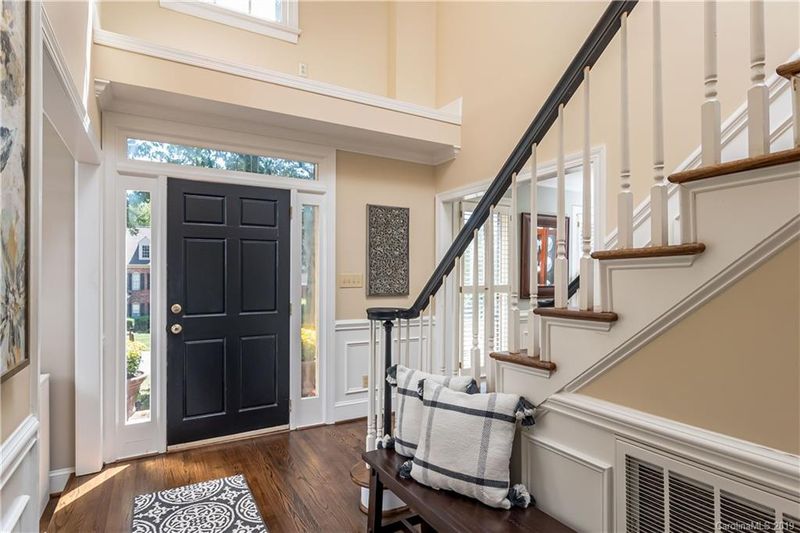 5724 Providence Glen Rd, Charlotte, NC 28270