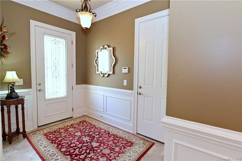 9644 Wheatfield Rd, Charlotte, NC 28277