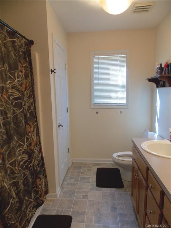 2931 Greenleaf Rd #4, Clover, SC 29710