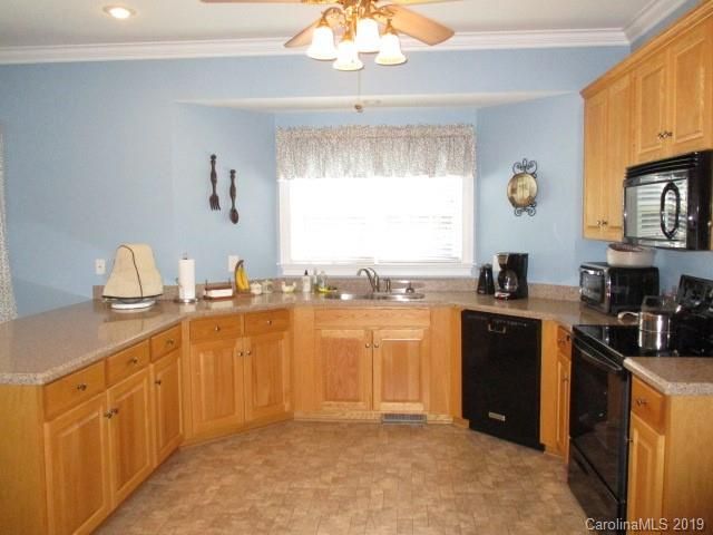 2345 Ellison Cir, Lancaster, SC 29720