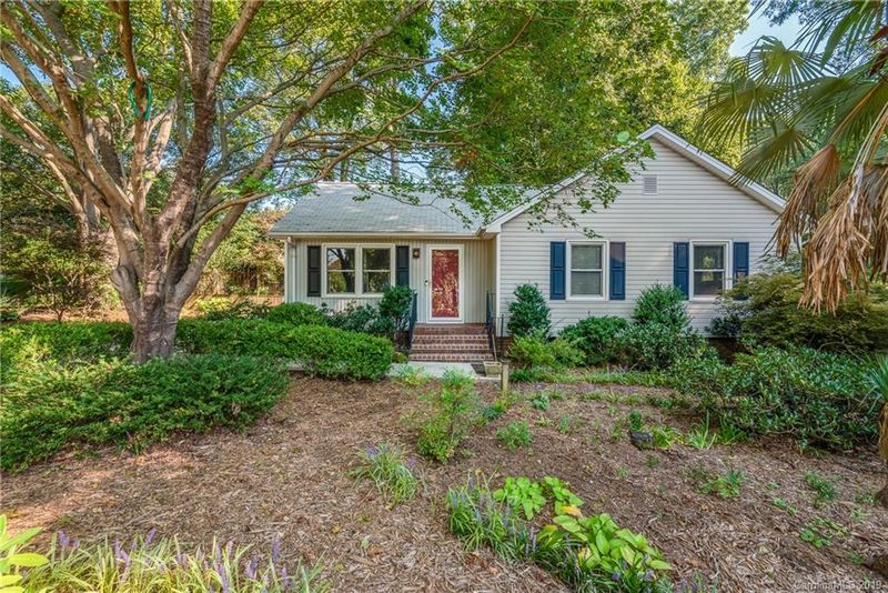 2606 Kendrick Ave, Charlotte, NC 28269