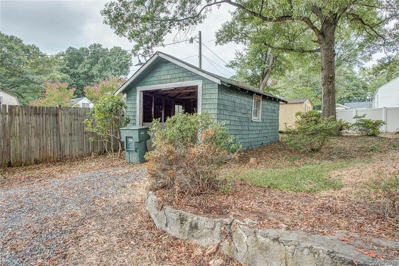 1401 York Rd, Gastonia, NC 28052