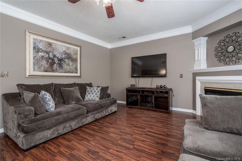 6829 Babbling Brook Ln, Concord, NC 28025