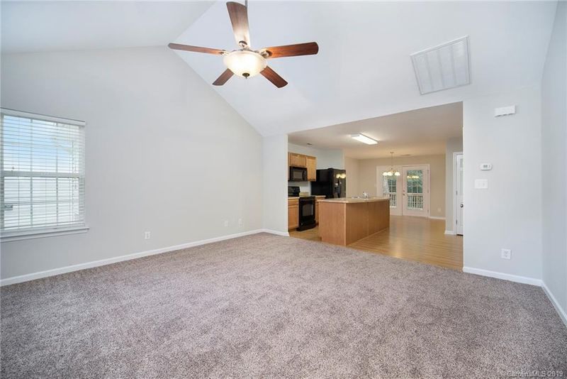 2131 Congress Ct, Kannapolis, NC 28083