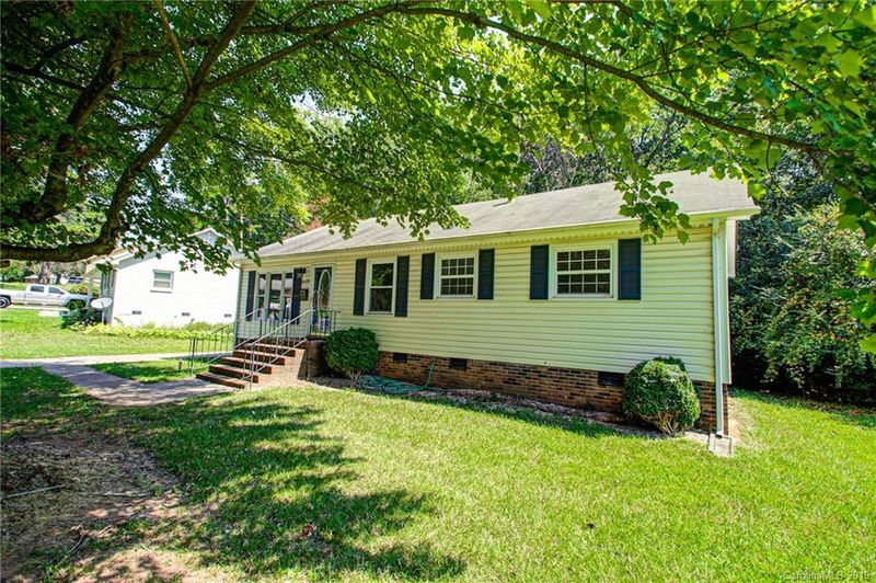 6629 Barrington Dr #5, Charlotte, NC 28215
